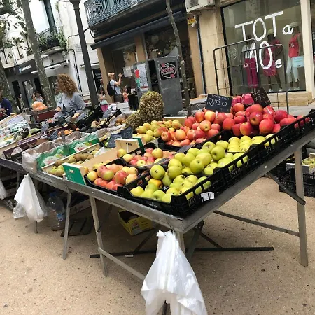 2 Bedroom Large Modern In Old Town 50m From The Beach! דירה בלאנס