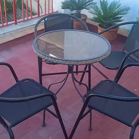 Luxury 50m From The Beach! Lejlighed